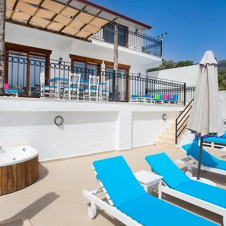 Margaz Sleeps 6 Pool Air Con Wifi