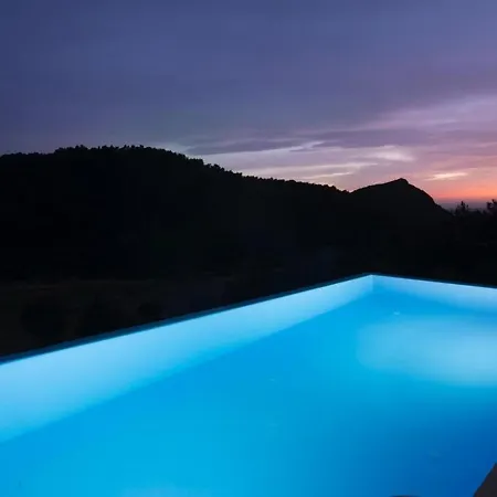 Margaz Sleeps 6 Pool Air Con Wifi Uzumlu (Mediterranean)
