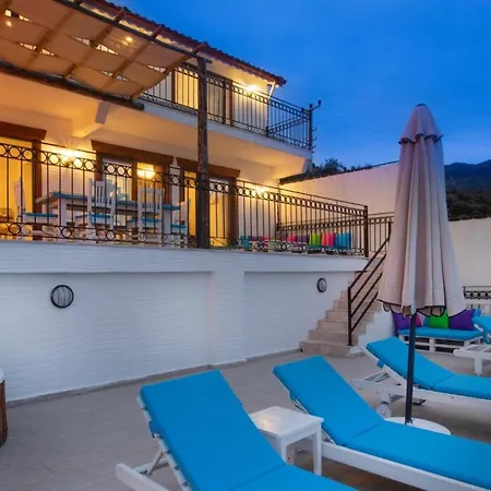 Villa Margaz Sleeps 6 Pool Air Con Wifi Uzumlu (Mediterranean)
